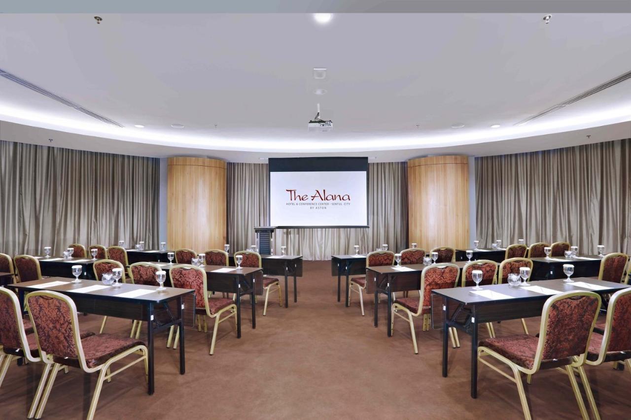 The Alana Hotel And Conference Sentul City By Aston Bogor Buitenkant foto